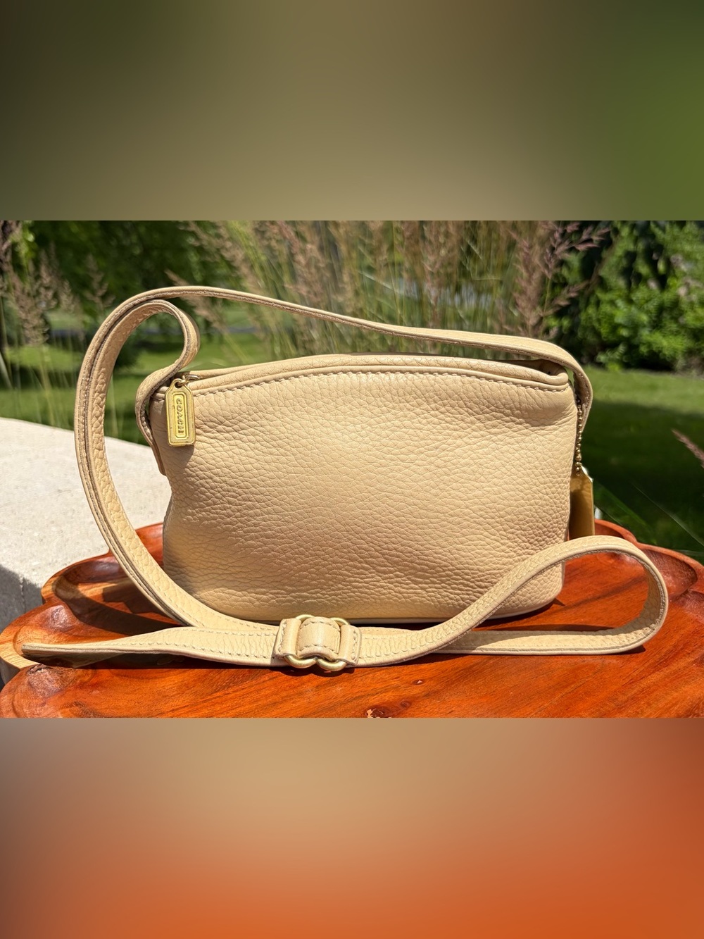 Vintage COACH Sonoma Small Zip Cream Leather Crossbody Bag 4918 EUC